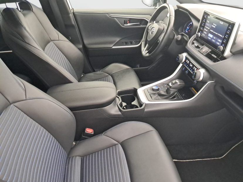 Toyota RAV 4, 2021