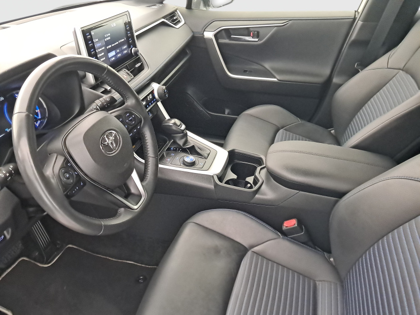 Toyota RAV 4, 2021