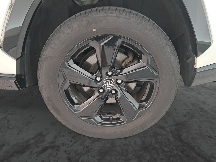 Toyota RAV 4, 2021