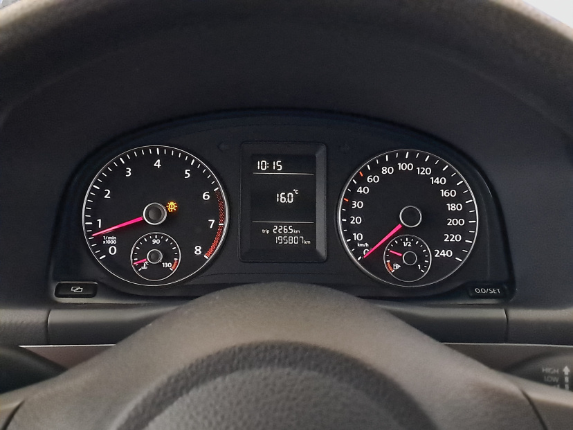 Volkswagen Touran, 2012