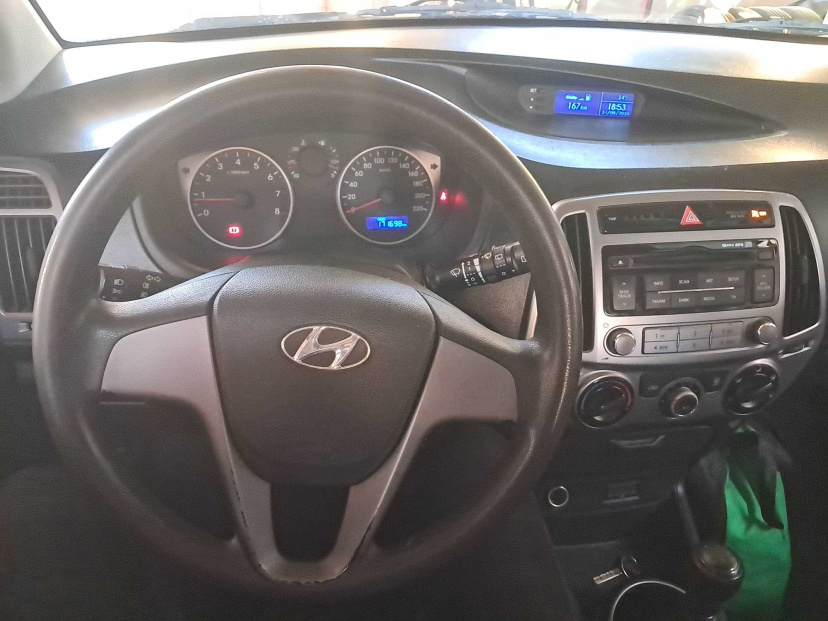 Hyundai i20, 2013