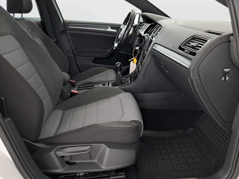 Volkswagen Golf, 2015