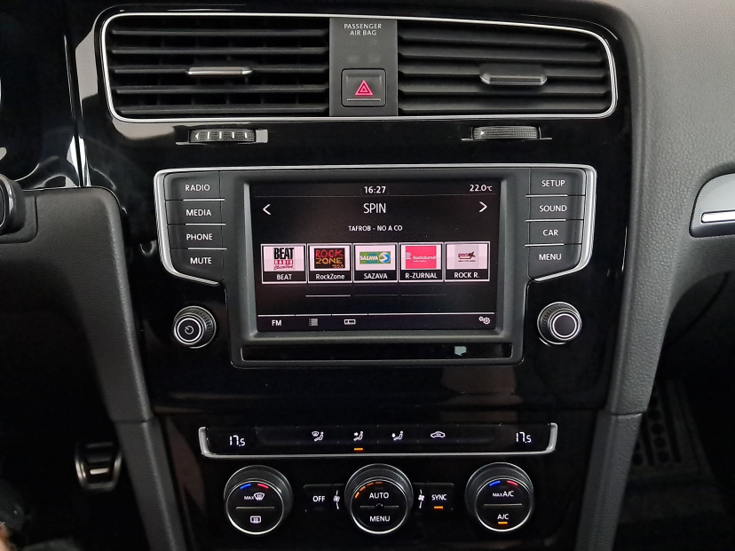 Volkswagen Golf, 2015