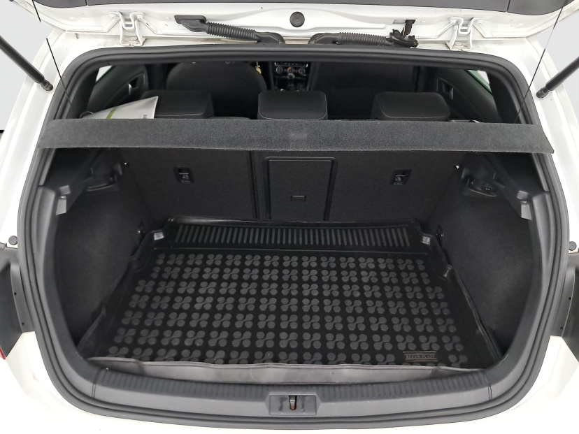 Volkswagen Golf, 2015
