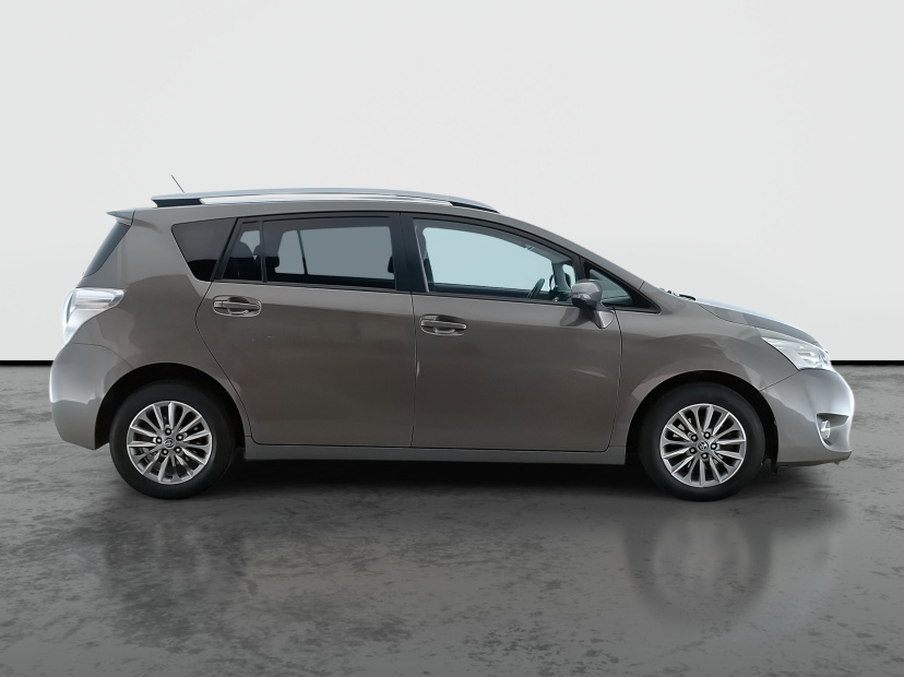 Toyota Verso, 2017