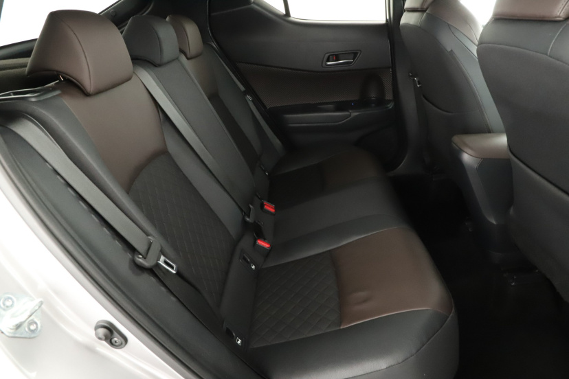 Toyota C-HR, 2019