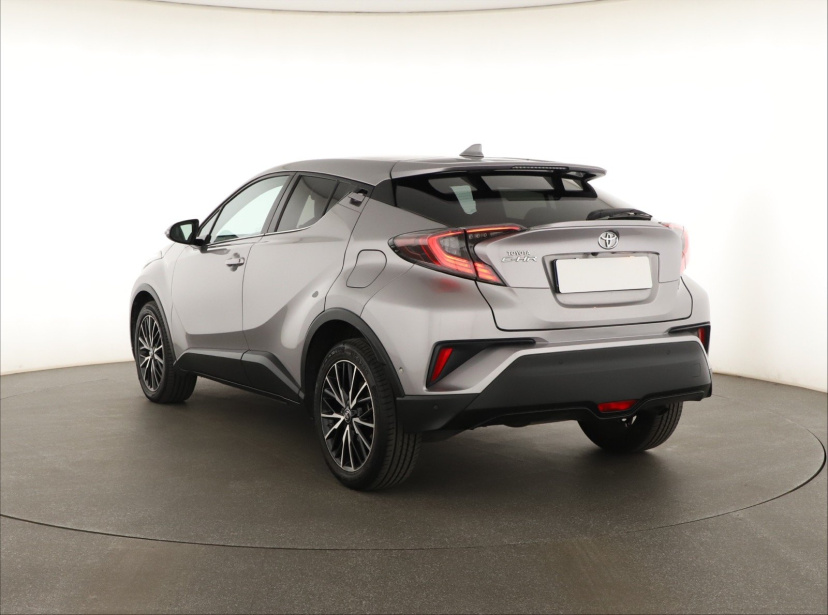 Toyota C-HR, 2019