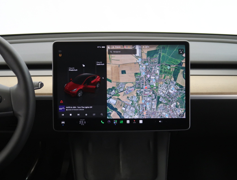 Tesla Model Y, 2022