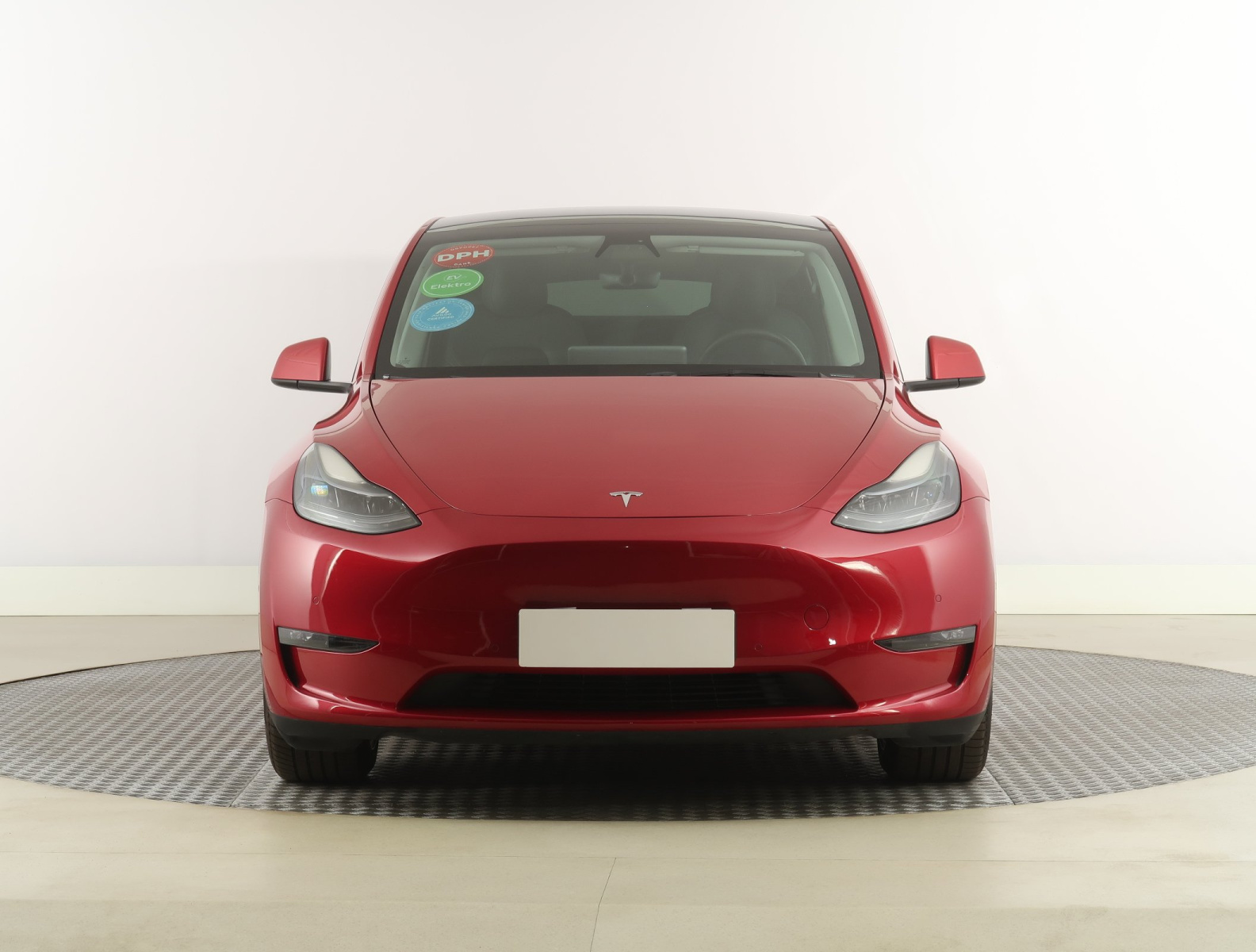 Tesla Model Y Long Range AWD – fotografie 2