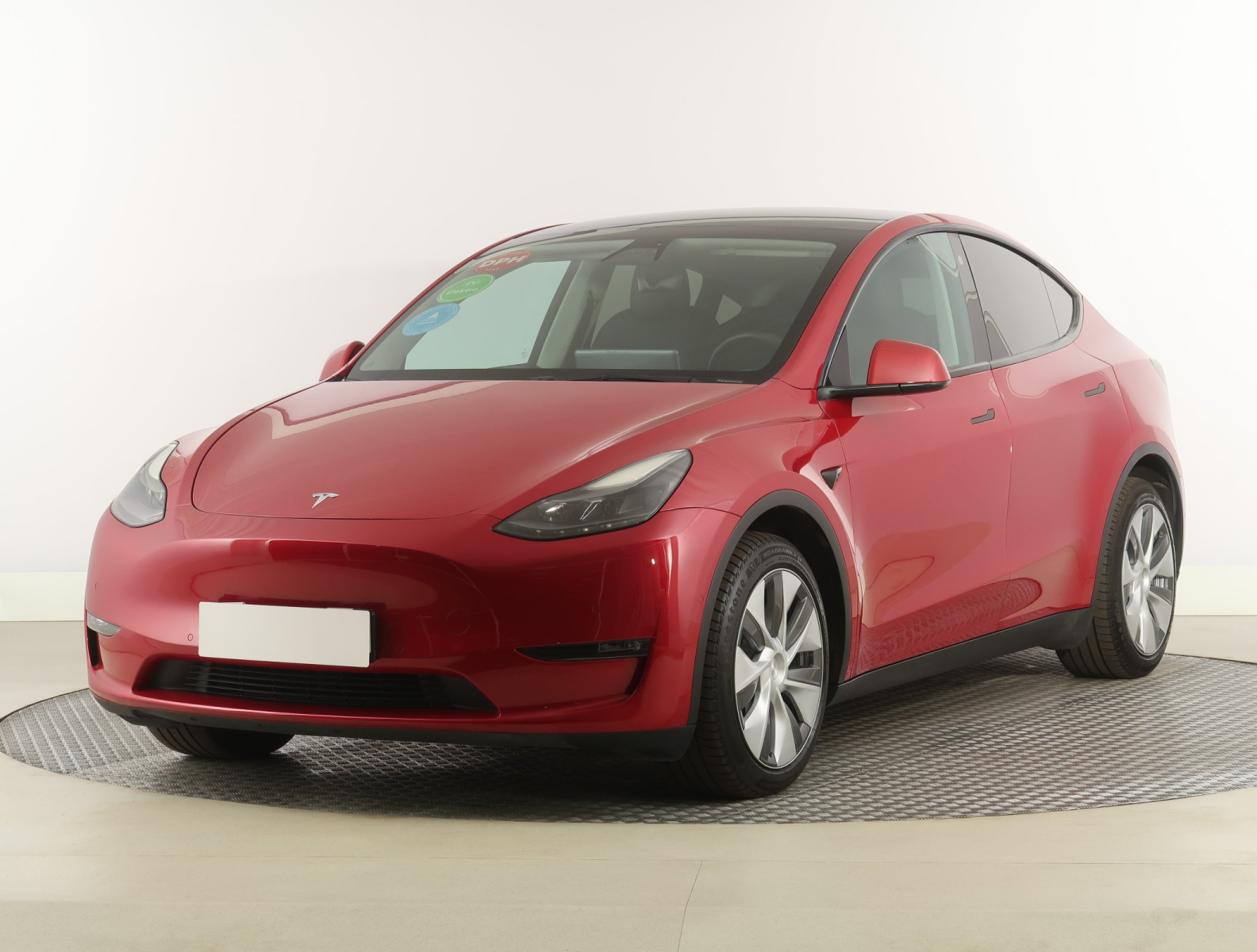 Tesla Model Y Long Range AWD – fotografie 3