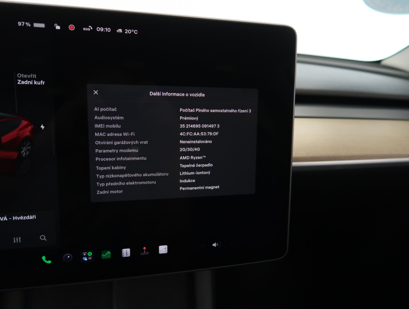 Tesla Model Y, 2022