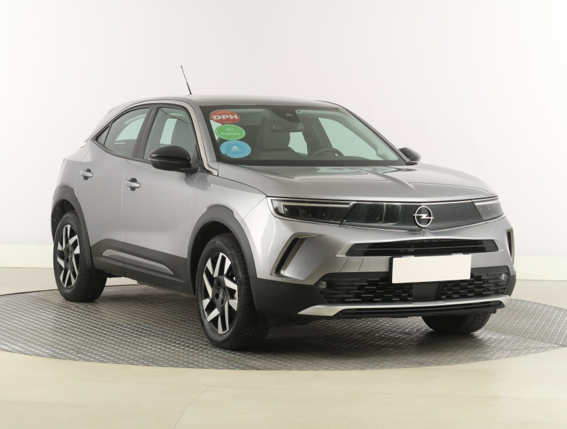 Opel Mokka-e, 2022