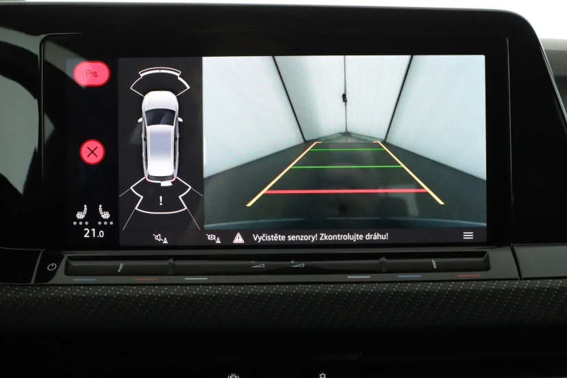 Volkswagen Golf, 2022