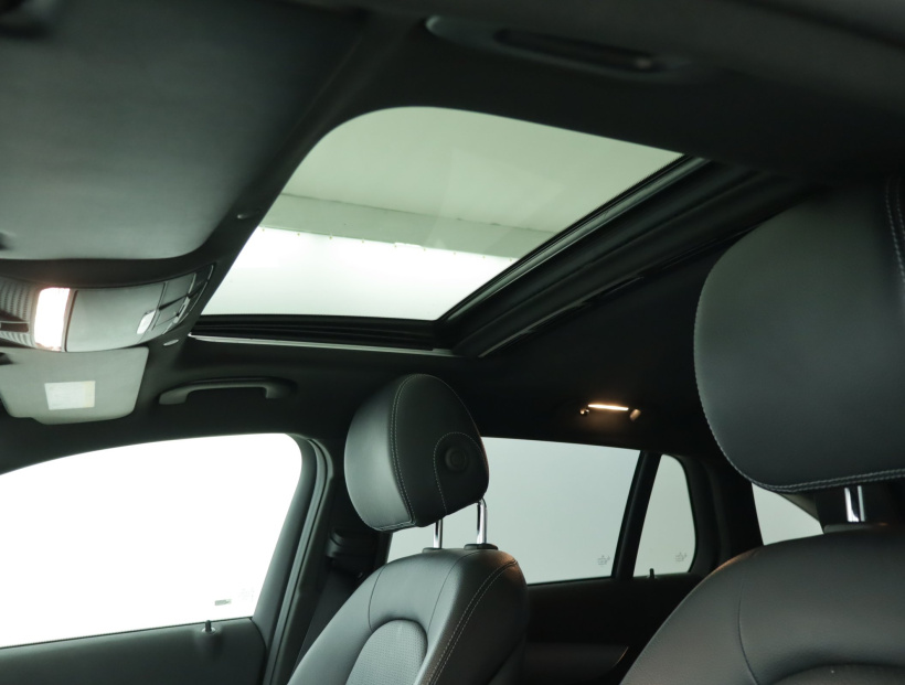 Mercedes-Benz EQC, 2021
