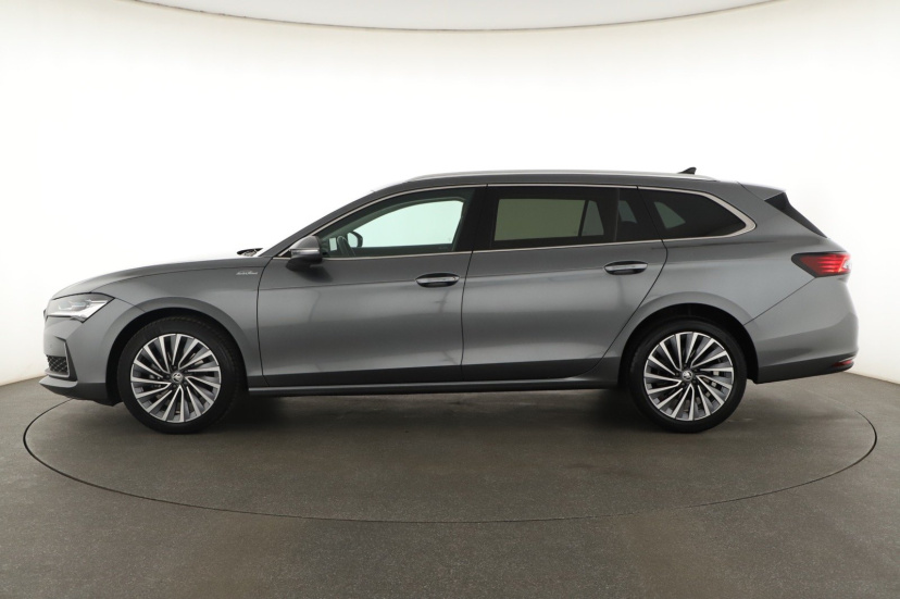 Škoda Superb, 2024