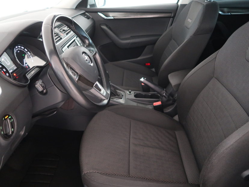 Škoda Octavia Scout, 2015