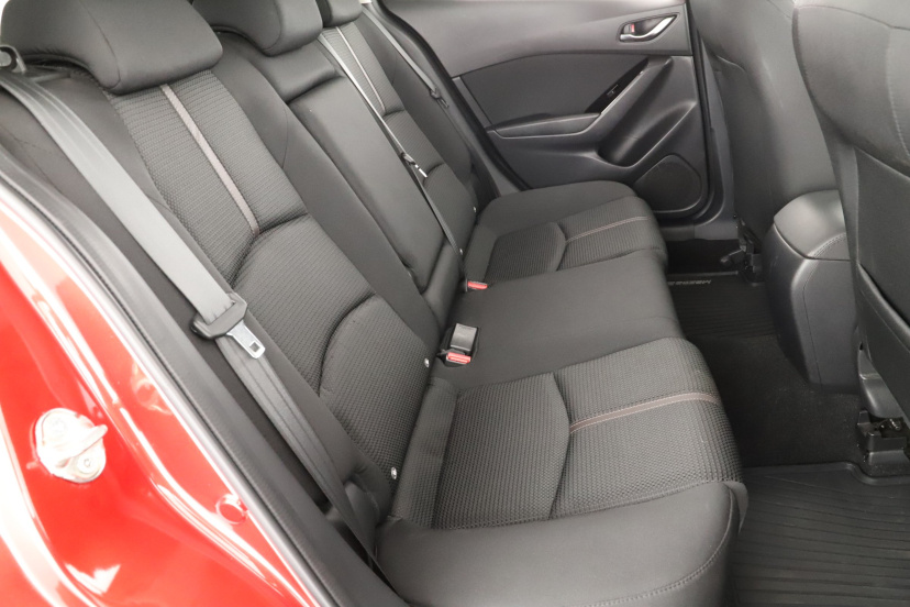 Mazda 3, 2017