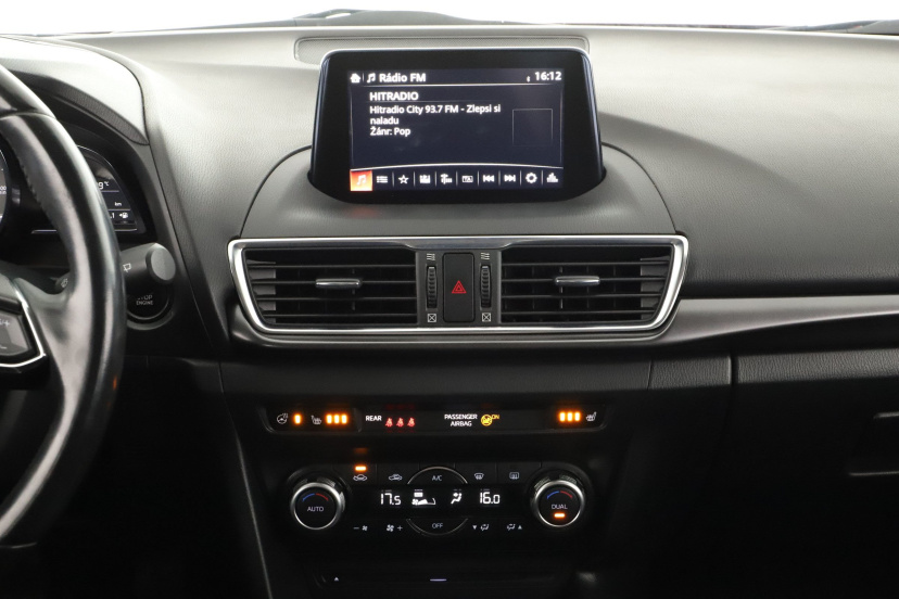 Mazda 3, 2017