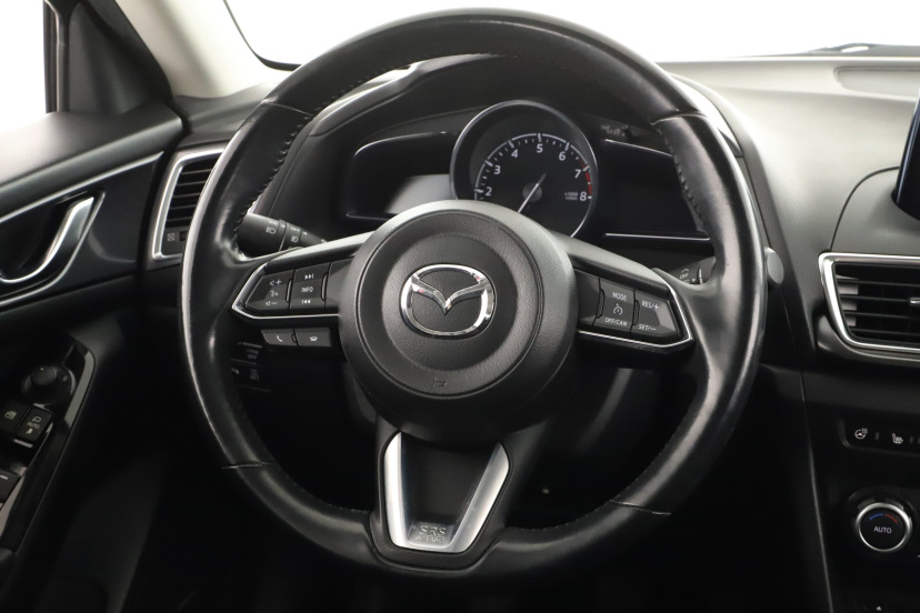 Mazda 3, 2017