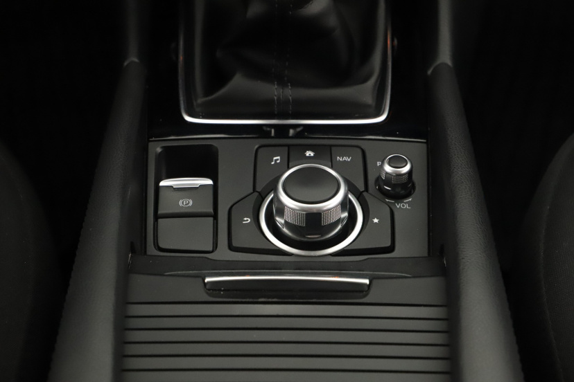 Mazda 3, 2017