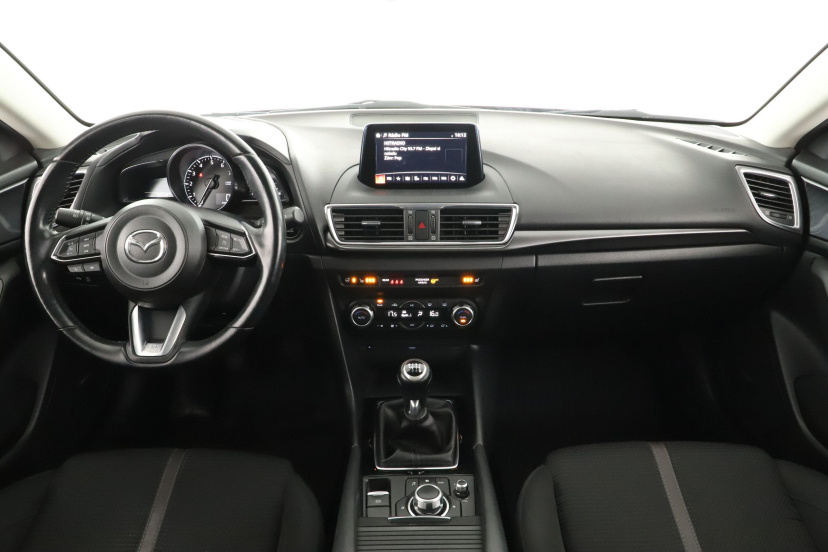 Mazda 3, 2017