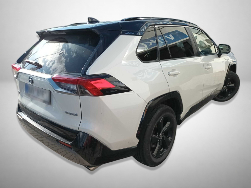 Toyota RAV 4, 2021