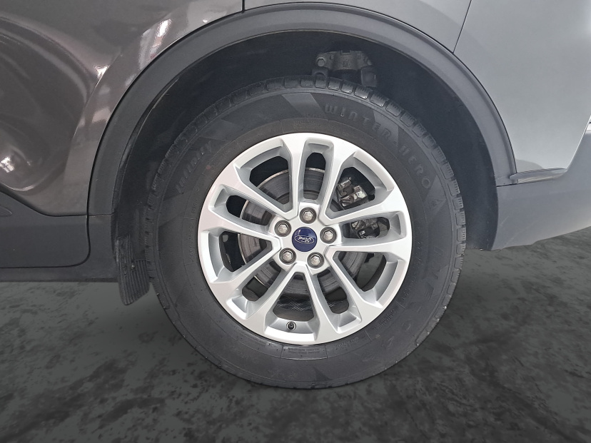 Ford Kuga, 2021