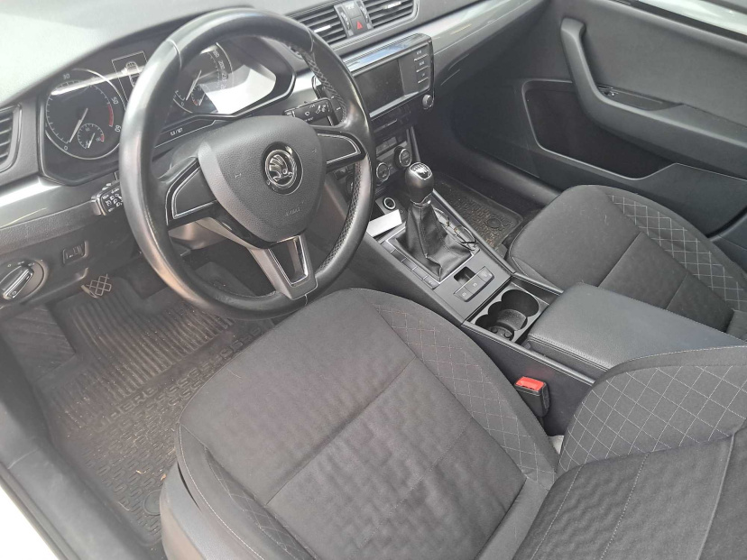 Škoda Superb, 2015