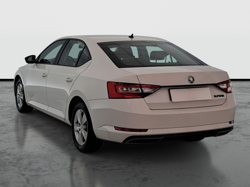Škoda Superb, 2015