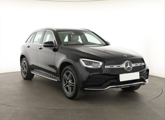 Mercedes-Benz GLC 300 e 4MATIC