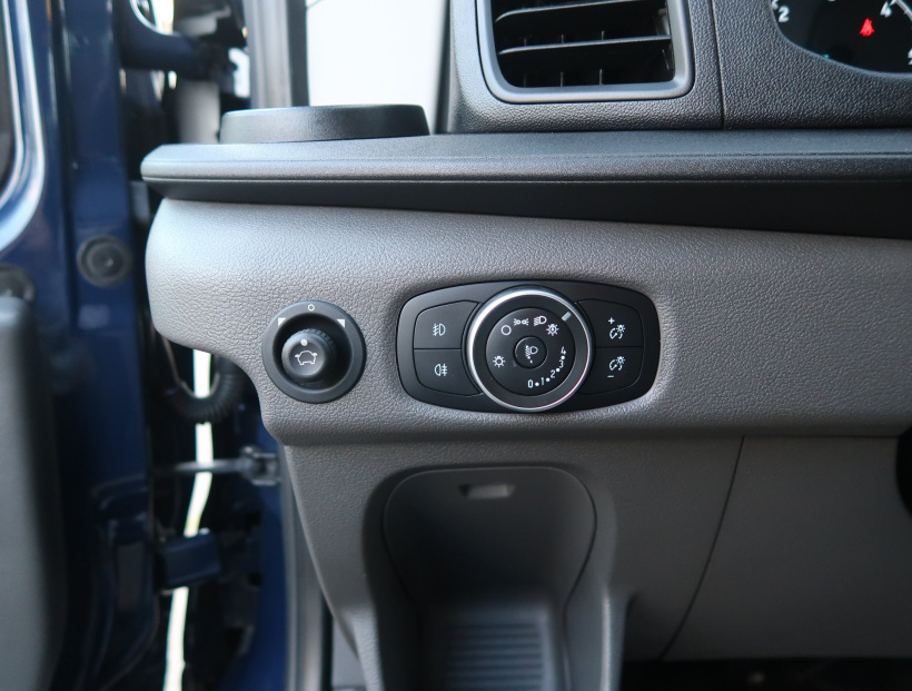 Ford Transit, 2020