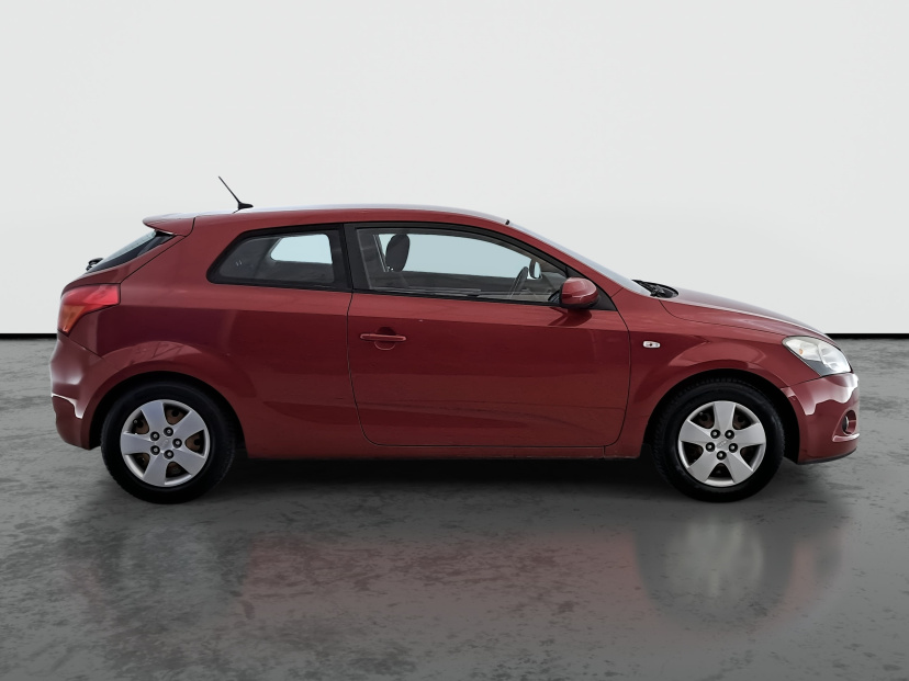 Kia Ceed, 2011