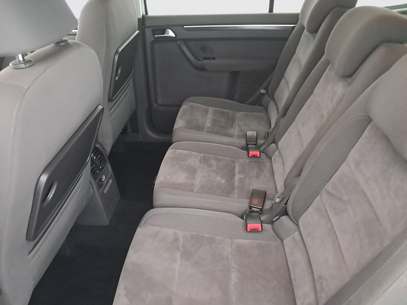 Volkswagen Touran, 2011
