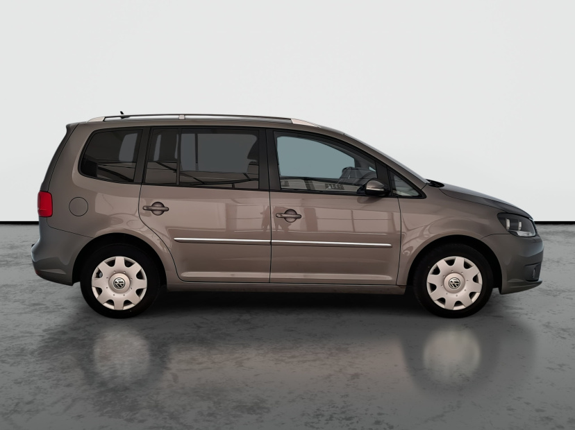 Volkswagen Touran, 2011