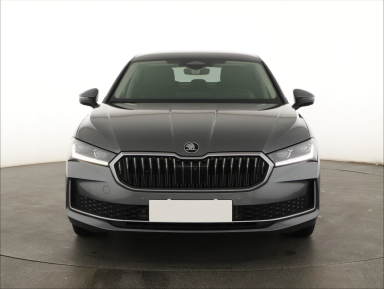 Škoda Superb - 2024