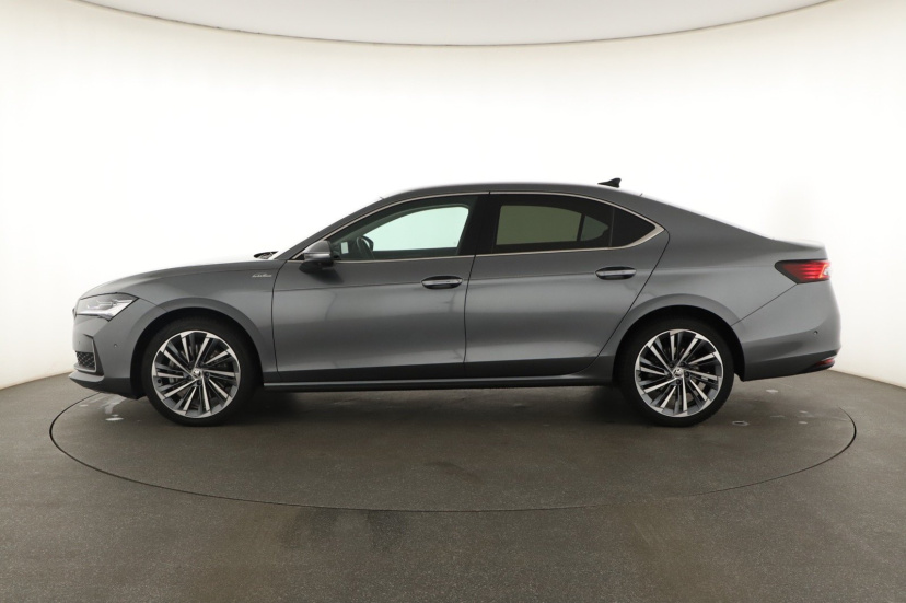 Škoda Superb, 2024