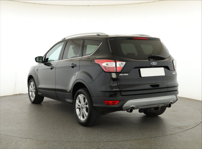 Ford Kuga, 2017