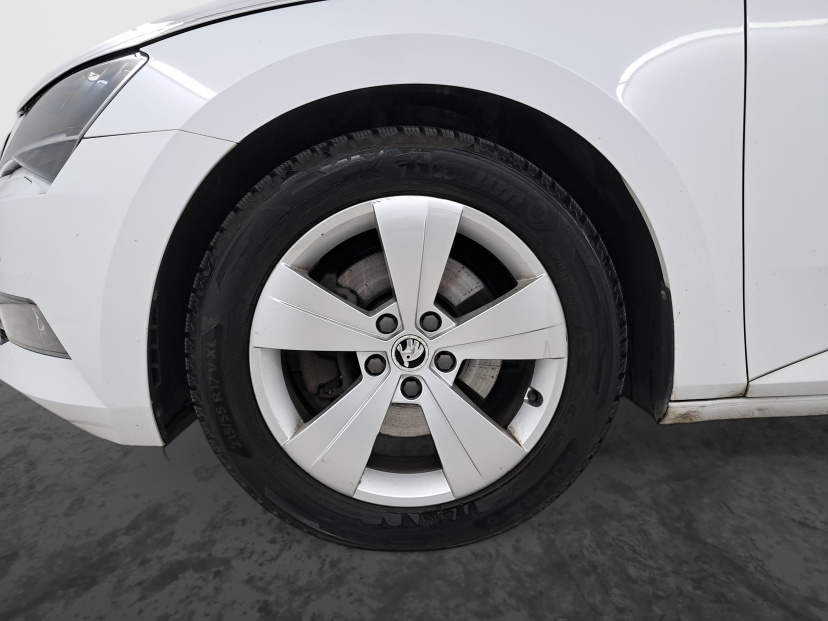 Škoda Superb, 2016