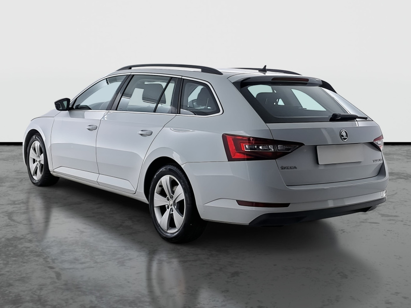 Škoda Superb, 2016