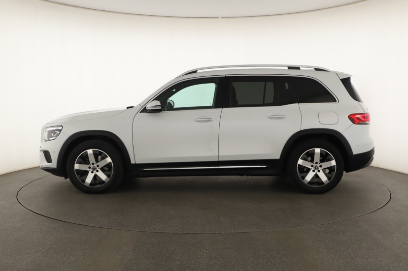 Mercedes-Benz GLB, 2021