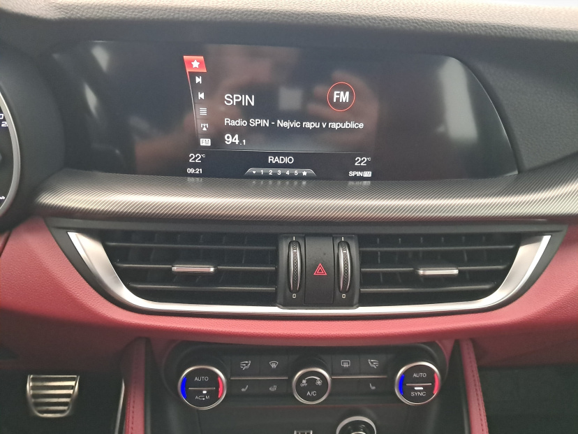 Alfa Romeo Stelvio, 2019