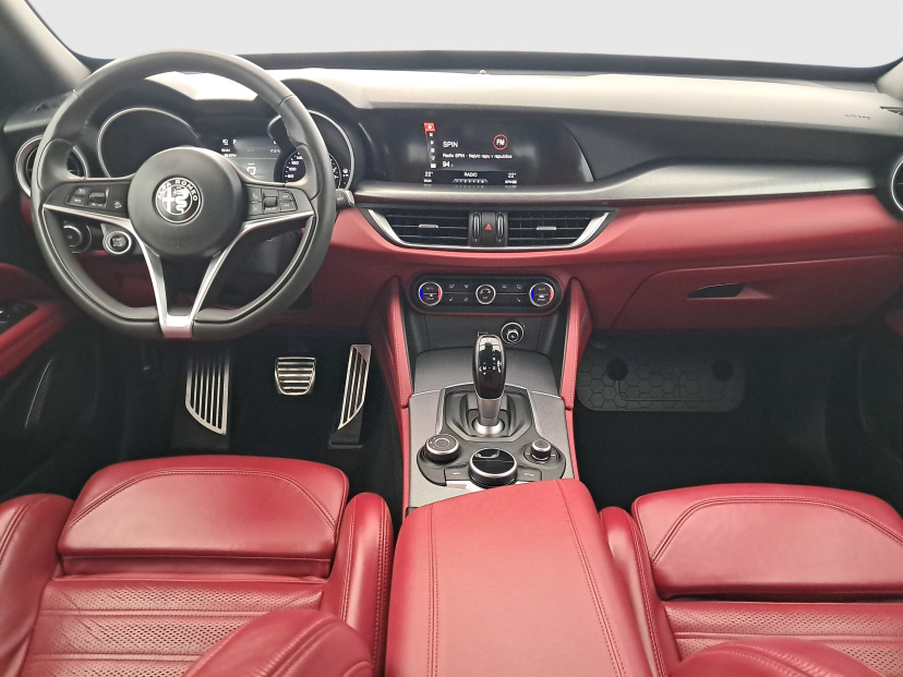 Alfa Romeo Stelvio, 2019