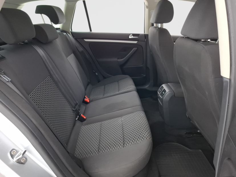 Volkswagen Golf, 2010