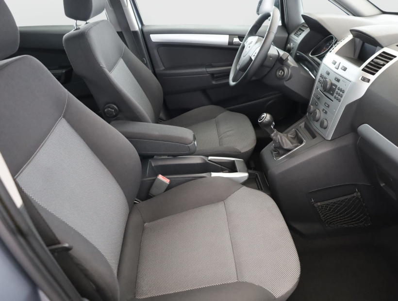 Opel Zafira, 2009