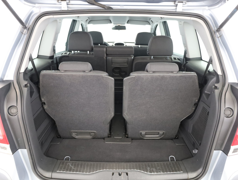 Opel Zafira, 2009
