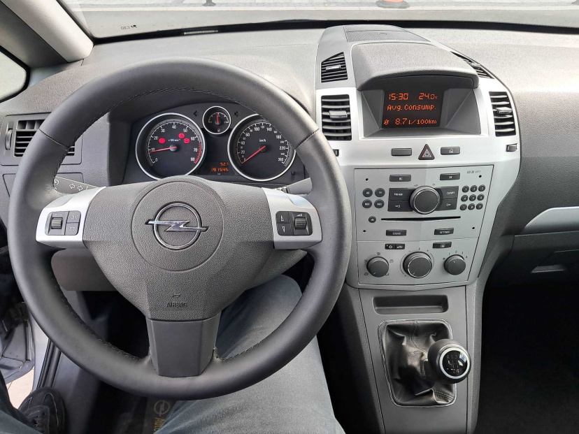 Opel Zafira, 2009