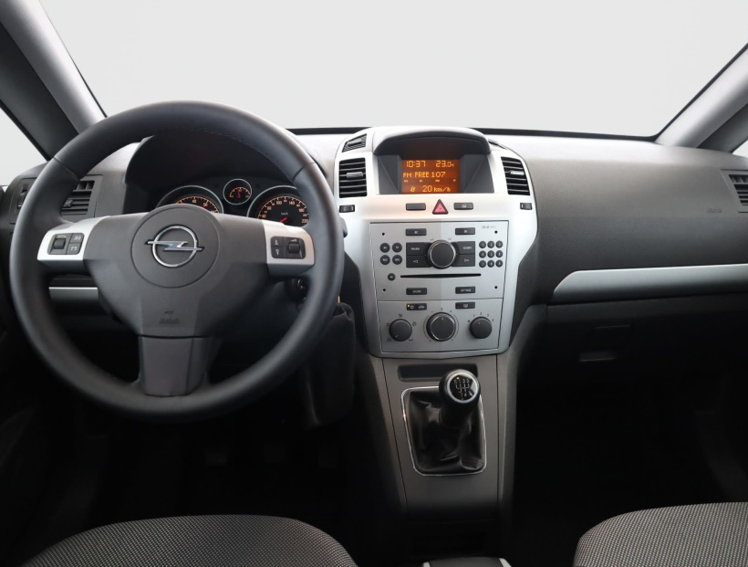 Opel Zafira, 2009