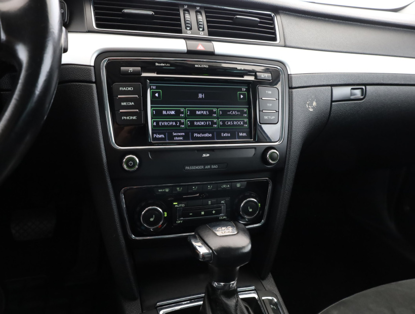 Škoda Superb, 2013