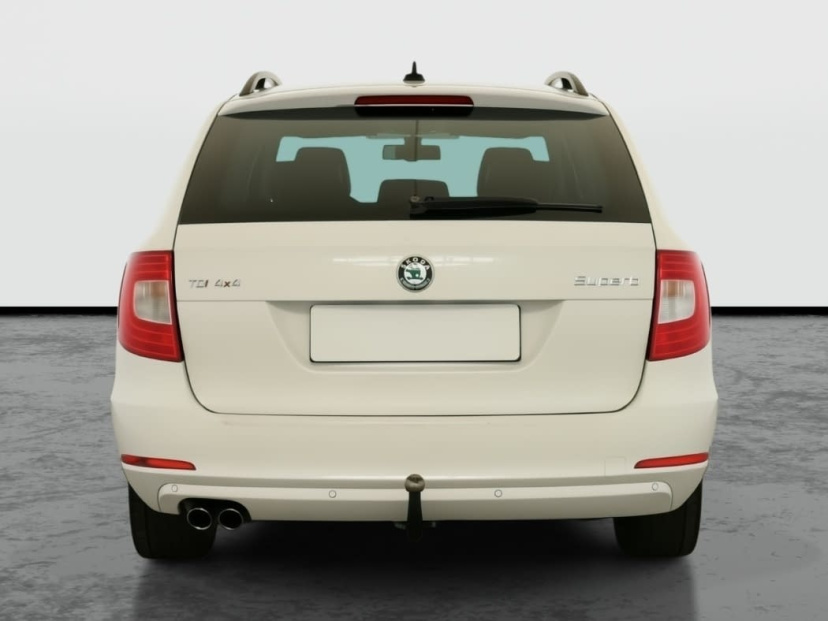 Škoda Superb, 2013