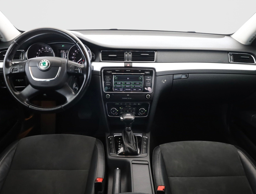 Škoda Superb, 2013